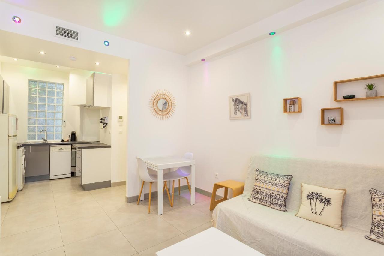 Appartement "Les Pieds Dans L'Eau" 1 Chambre Parking Jo Marseille Exteriör bild